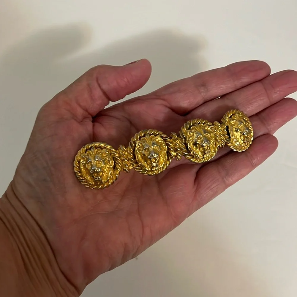 Vintage hair clip gold tone lion face design made in France use for thick hair